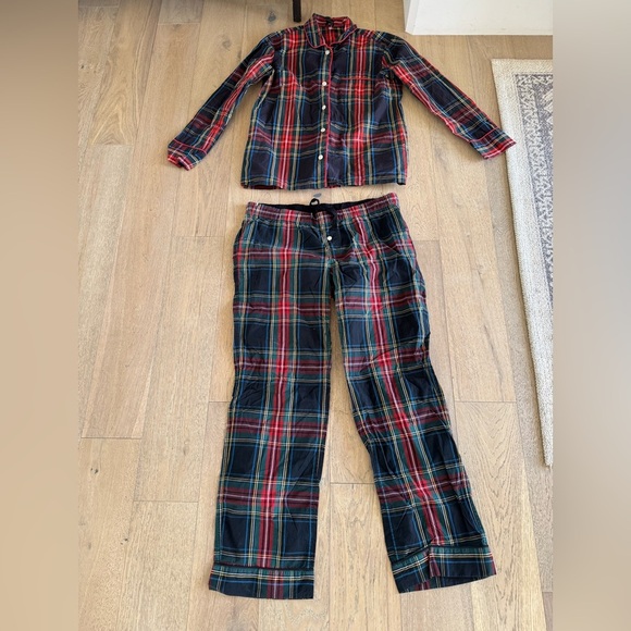 Plaid Kids Pajamas Set - Picture 1 of 3
